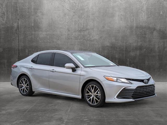 2024 Toyota Camry XLE 4