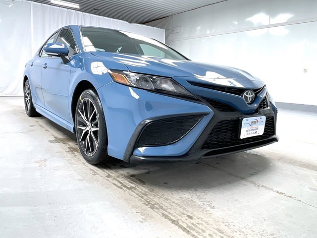 2024 Toyota Camry SE -
                East Swanzey, NH