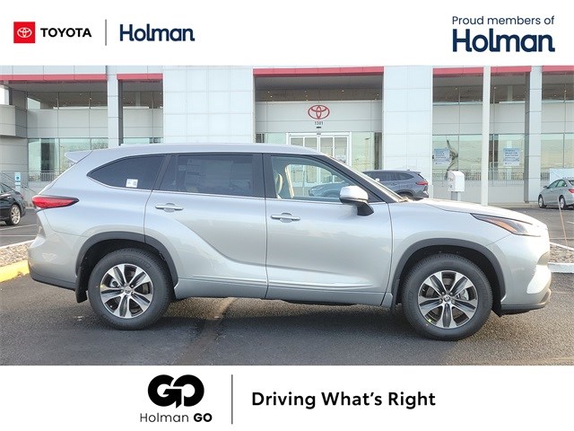 New 2023 Toyota Highlander XLE 5 In Mt. Laurel #PS022793 | Holman