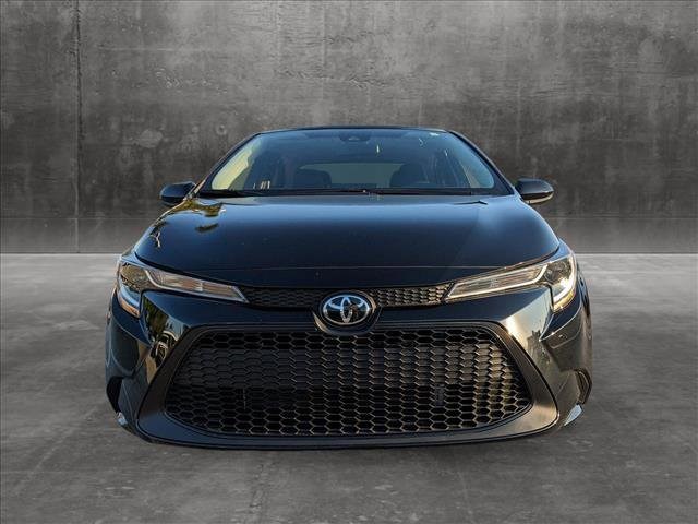 2022 Toyota Corolla LE 2