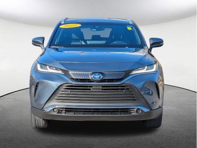 2022 Toyota Venza XLE 18