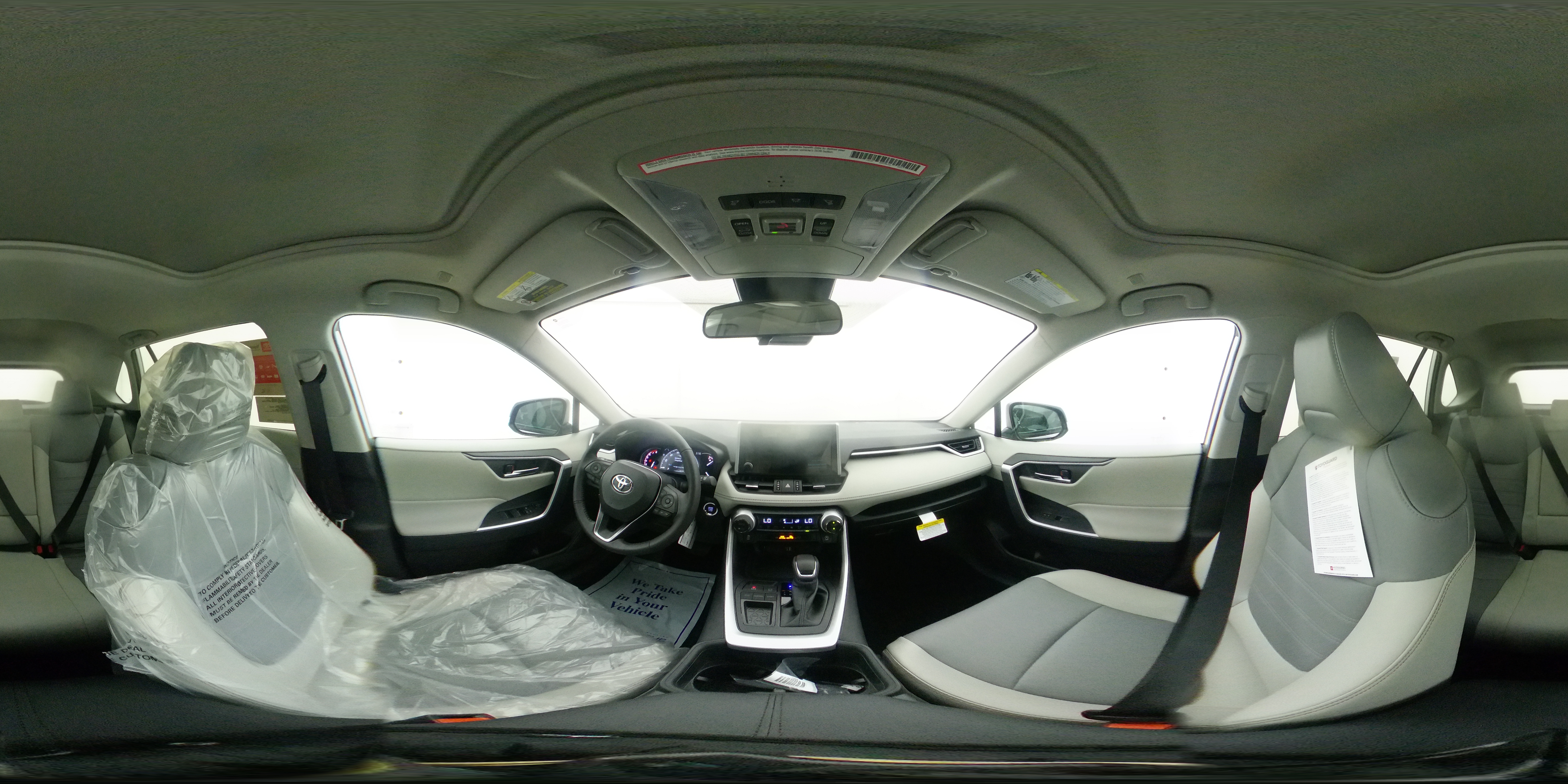 New 2024 SILVER SKY METALLIC Toyota XLE Premium 360 Panorama 1