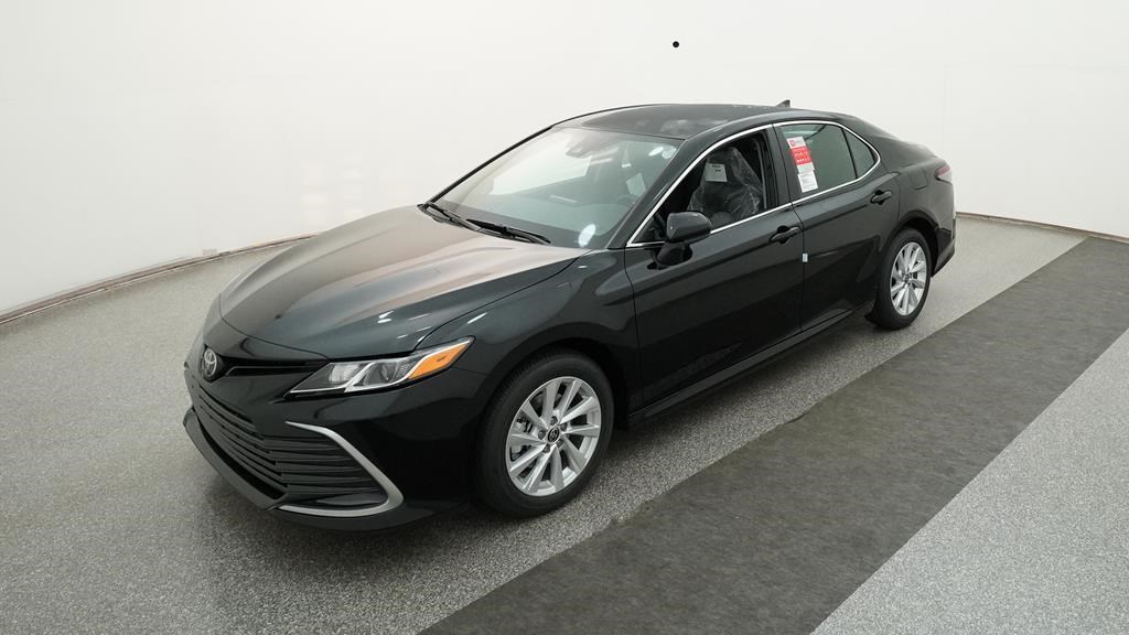 Camry LE 2.5L 4-Cylinder 8-Speed Automatic [9]