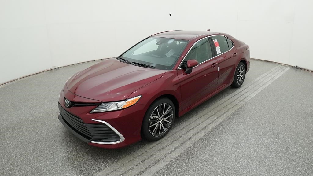 Camry XLE 203-HP 2.5L 4-Cylinder 8-Speed Automatic [6]