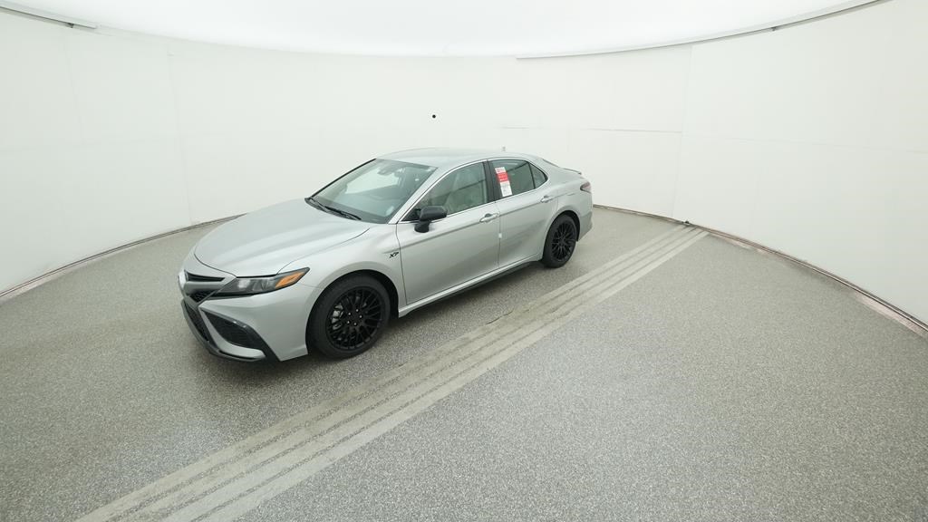 Camry SE 2.5L 4-Cylinder 8-Speed Automatic [5]