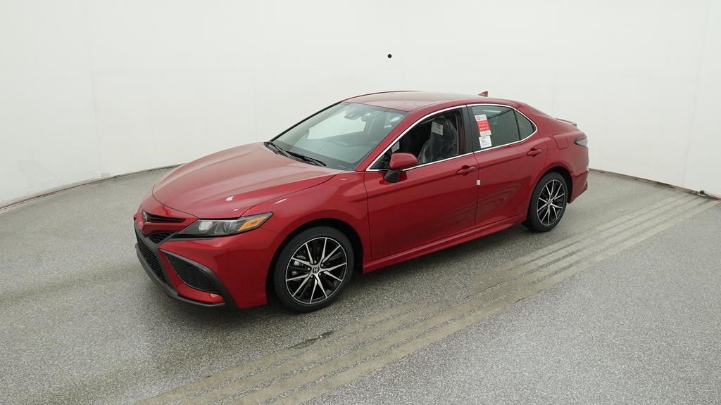 Camry SE 2.5L 4-Cylinder 8-Speed Automatic [8]