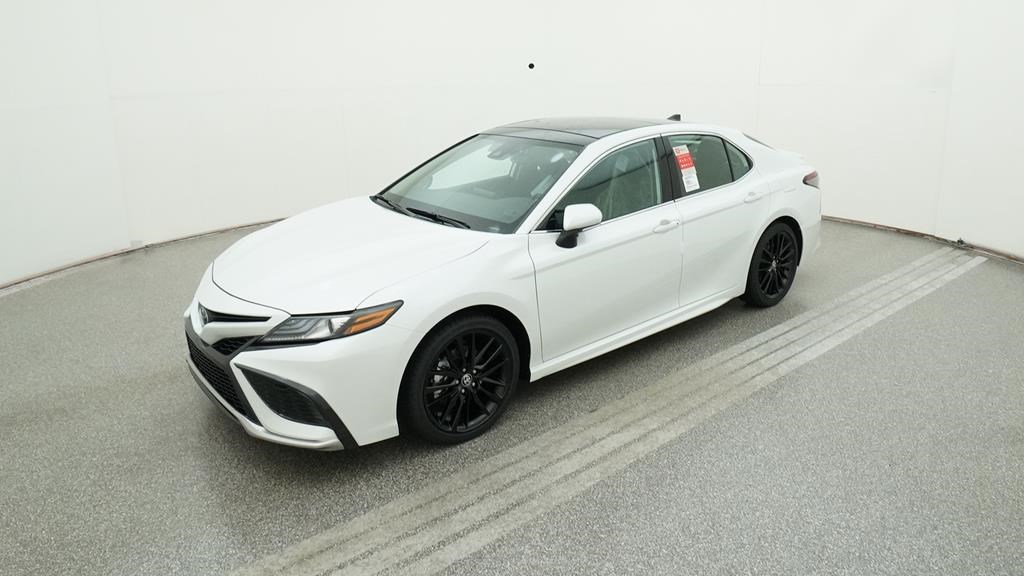 Camry XSE 206-HP 2.5L 4-Cylinder 8-Speed Automatic [1]