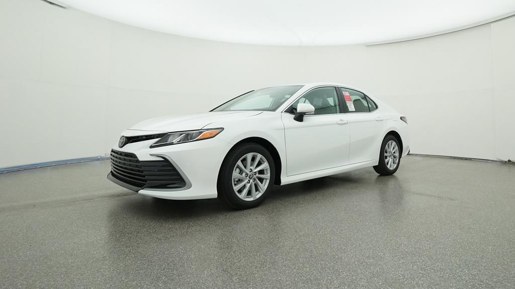 New 2023 Toyota Camry LE
