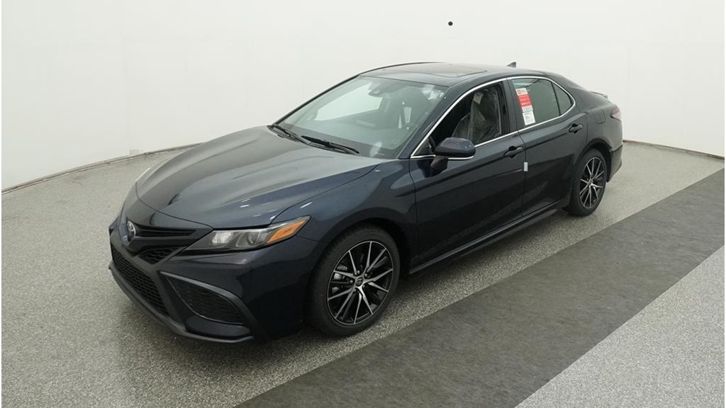 Camry SE 203-HP 2.5L 4-Cylinder 8-Speed Automatic [0]