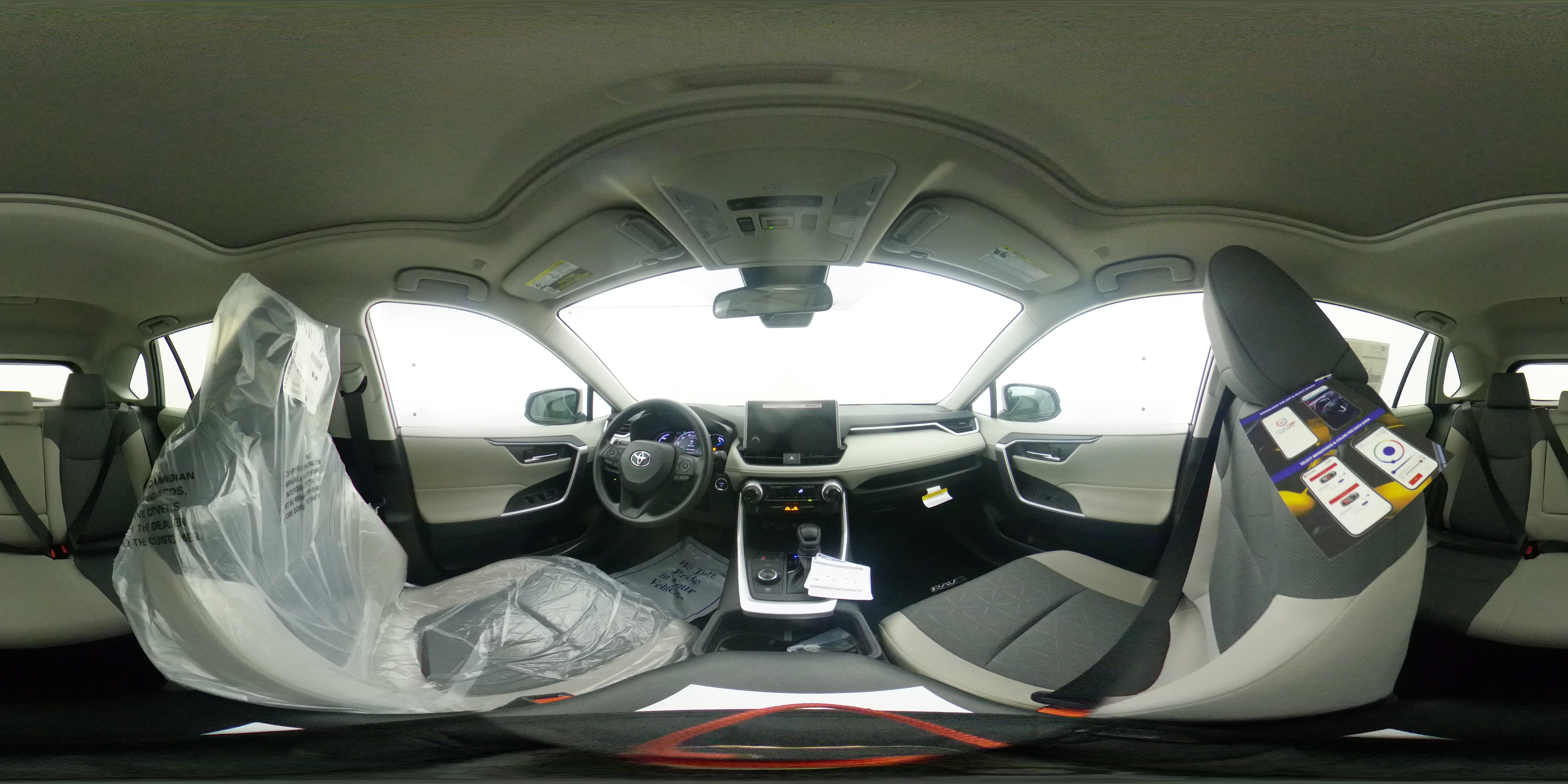 New 2024 MAGNETIC GRAY MET. Toyota XLE 360 Panorama 1