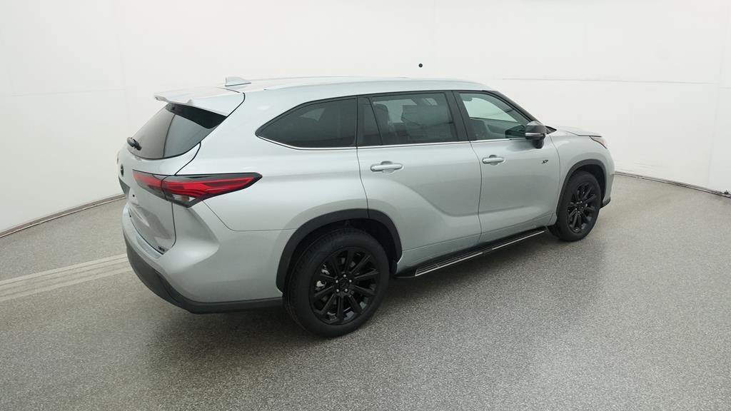 New 2023 Toyota Highlander in High Point, NC
