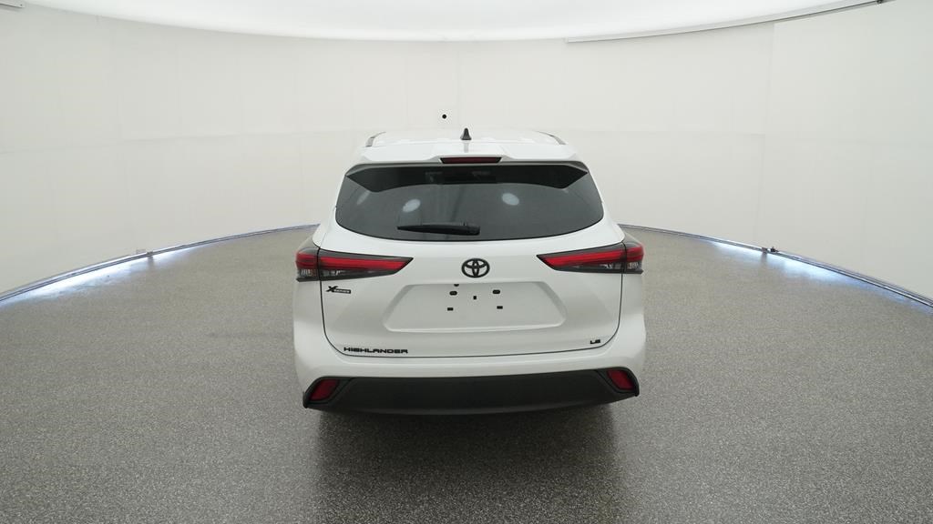 New 2022 Toyota Highlander in Ft. Lauderdale, FL