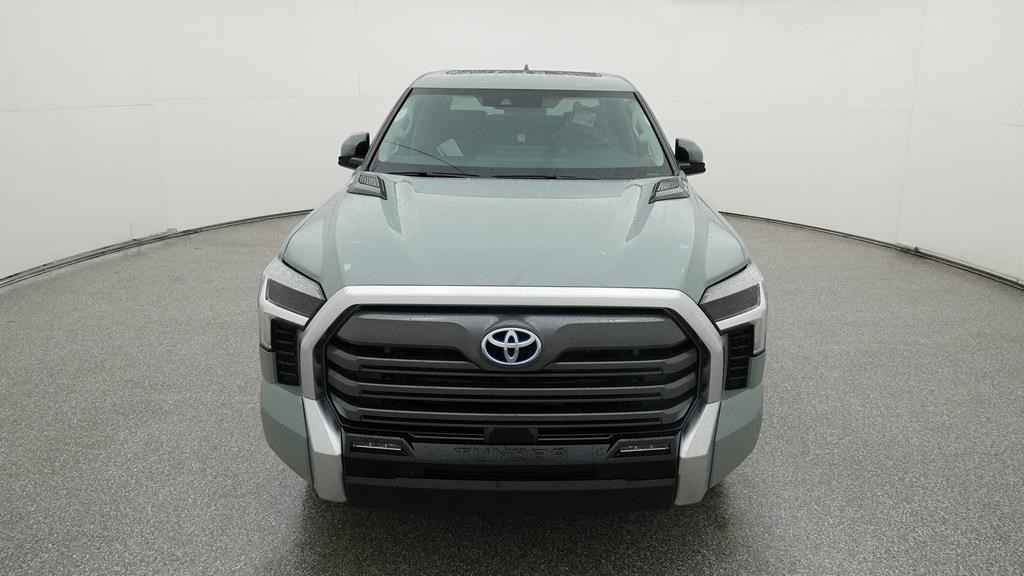 New 2024 Toyota Tundra Hybrid in Tampa Bay, FL