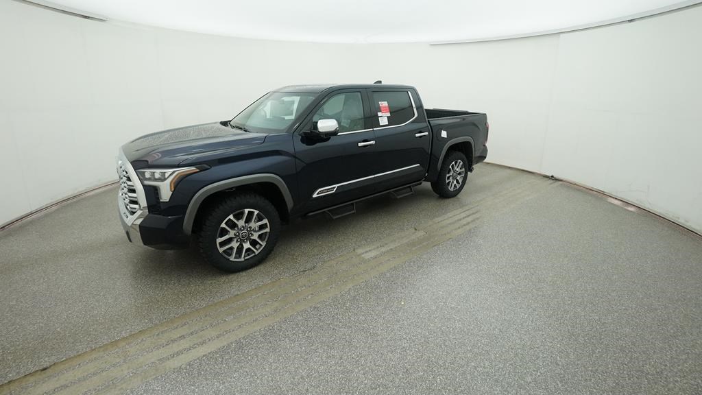 2023 Toyota Tundra 2WD 1794 Edition 1794 Edition CrewMax 5.5' Bed Twin Turbo Regular Unleaded V-6 3.4 L/210 [9]