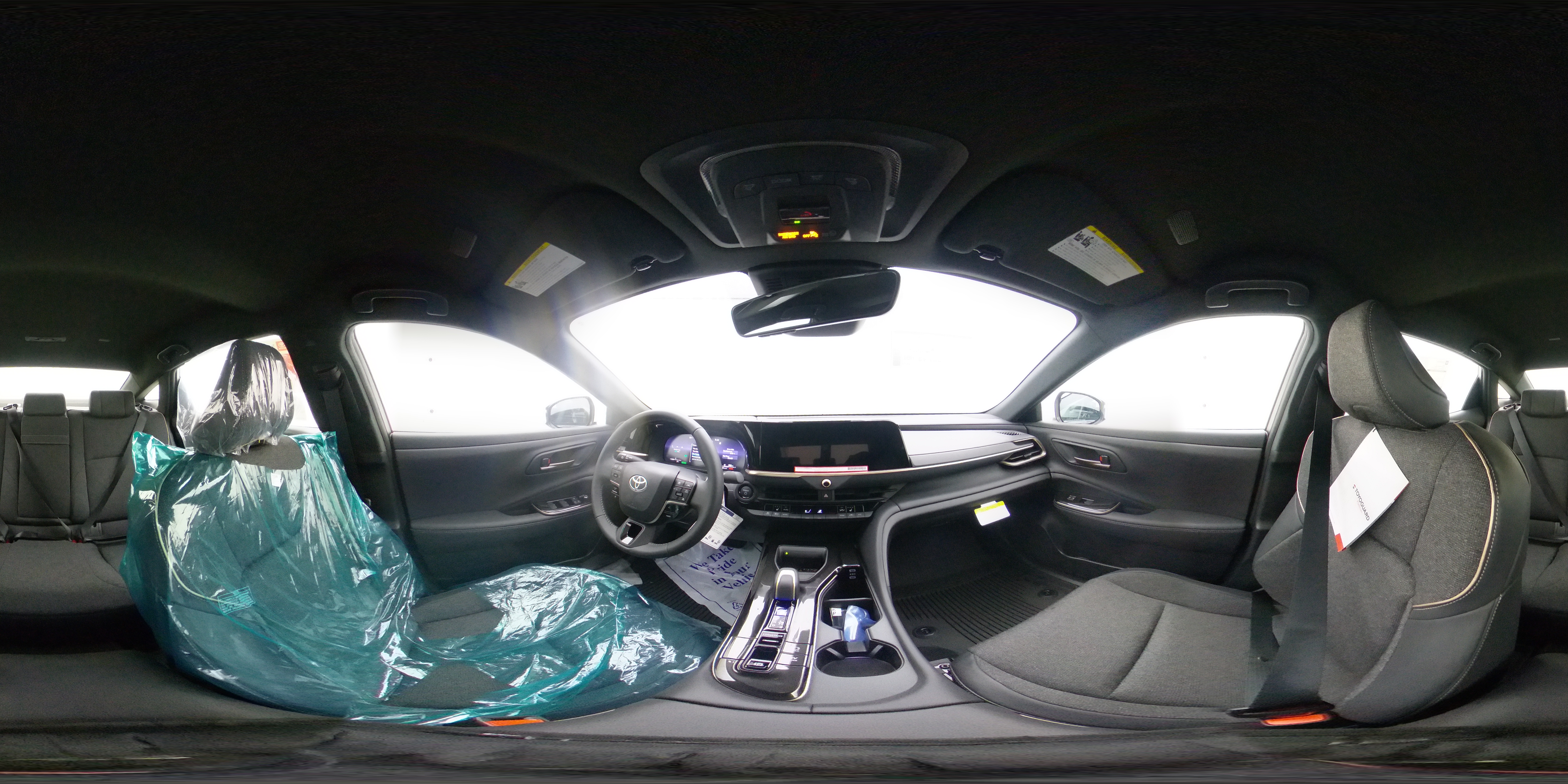 New 2024 OXYGEN WHITE Toyota XLE                       360 Panorama 1