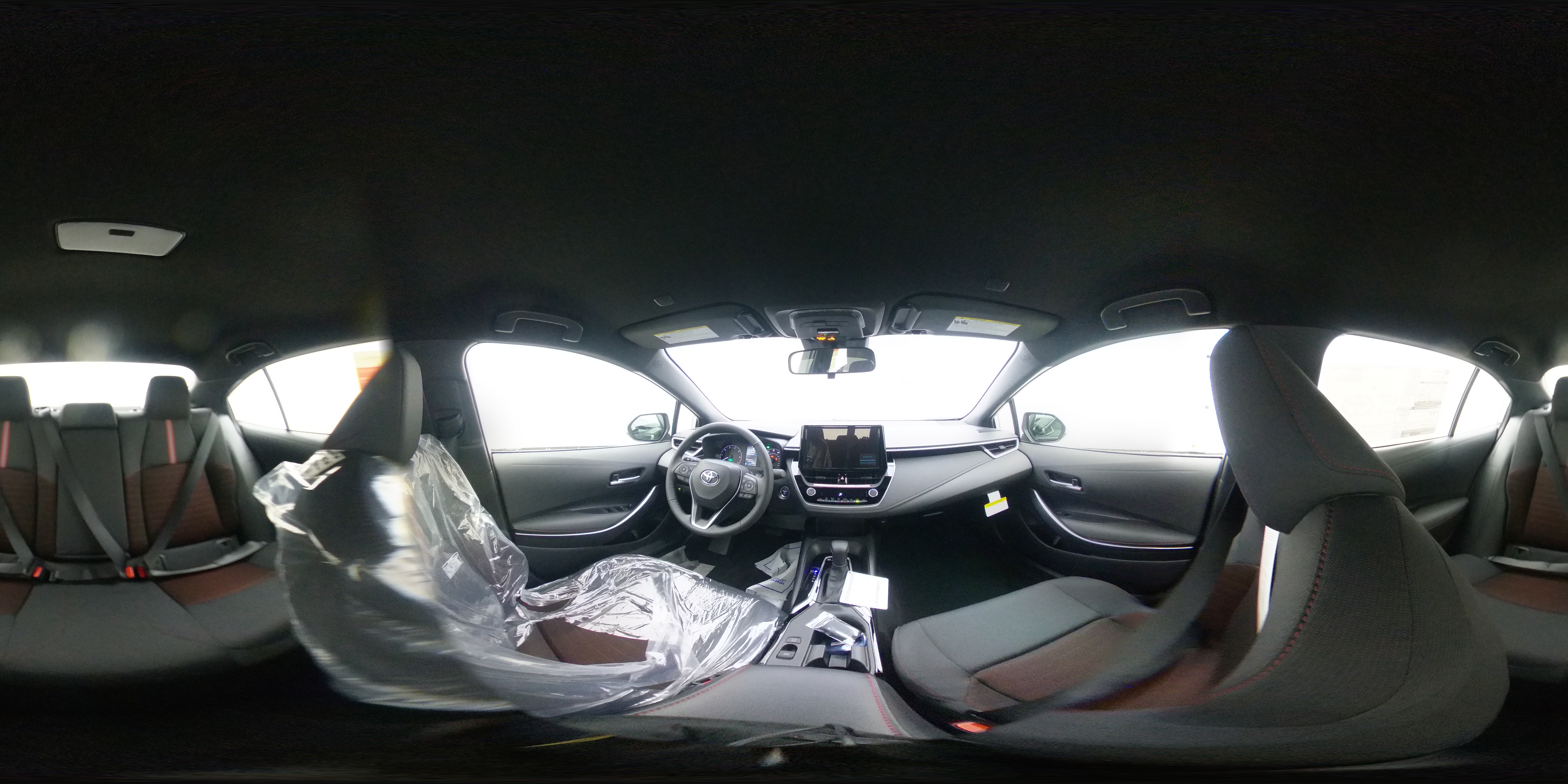 New 2024 CLASSIC SILVER METALLIC Toyota SE 360 Panorama 1
